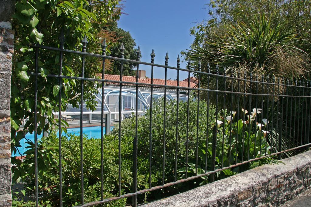 Domaine Le Martinet, The Originals Relais Hotel Bouin  Екстериор снимка