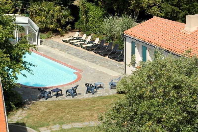 Domaine Le Martinet, The Originals Relais Hotel Bouin  Екстериор снимка
